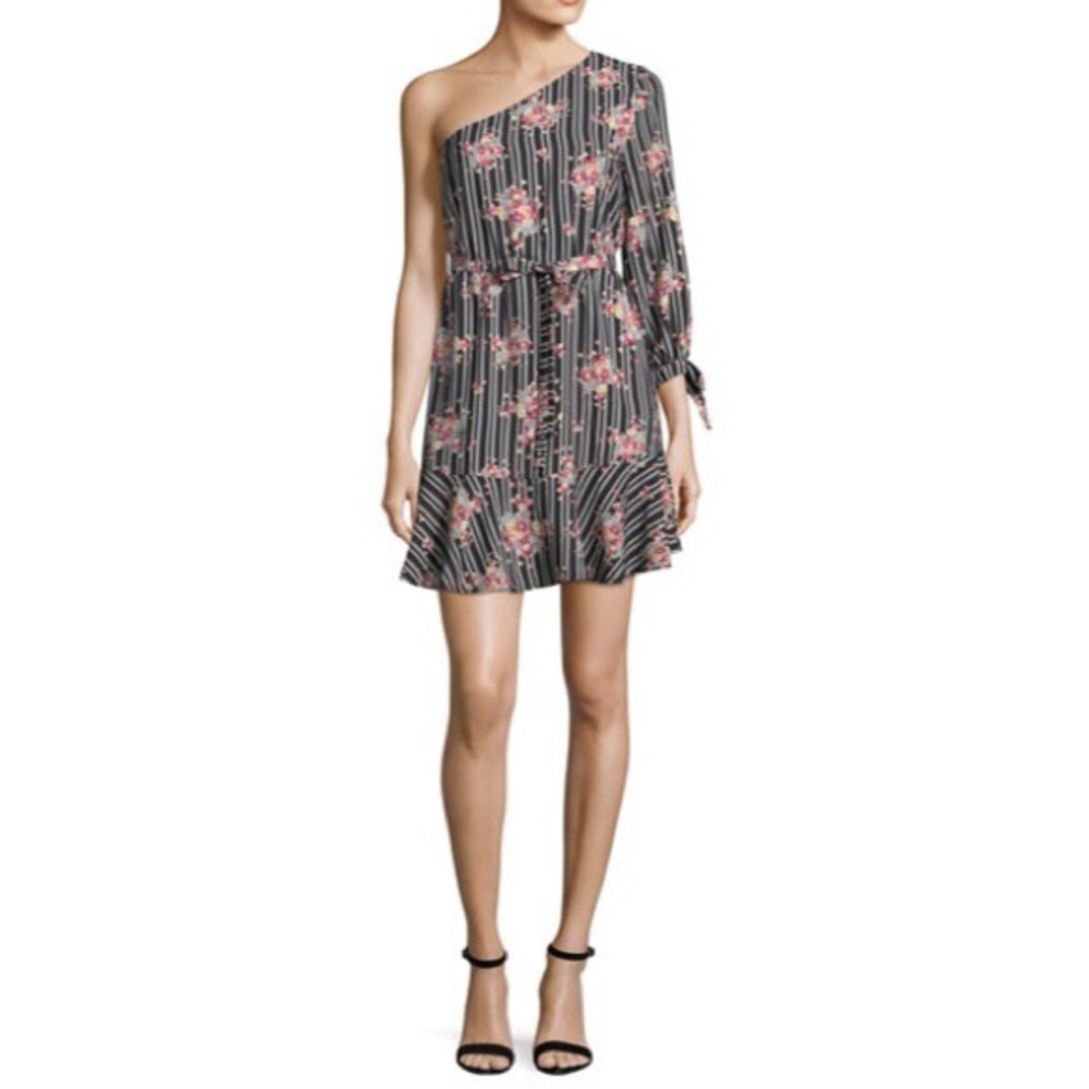 NEW Collective Concepts One Shoulder Dress - Picture 3 of 5